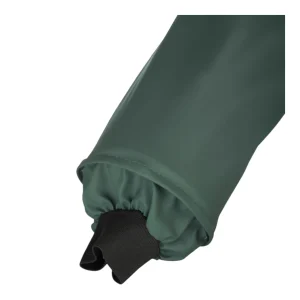 Gros plan sur le manchon intérieur élastiqué coupe-vent au poignet de la veste