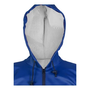 Détail de la capuche cirée bleu marine avec demi-fermeture éclair et cordons de serrage